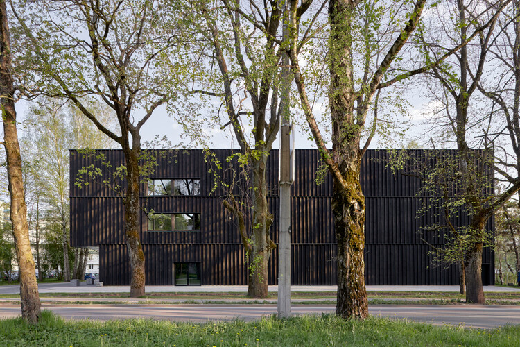 Media Building of Riga Art and Media School / MADE arhitekti - Exterior Photography