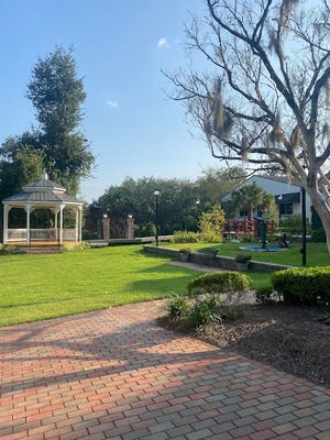 LeMoyne Arts has renovated the garden with a gazebo and renamed it the Helen Lind Garden and Sculpture Garden. Today it is used for gatherings, exhibitions, and as an event rental space.