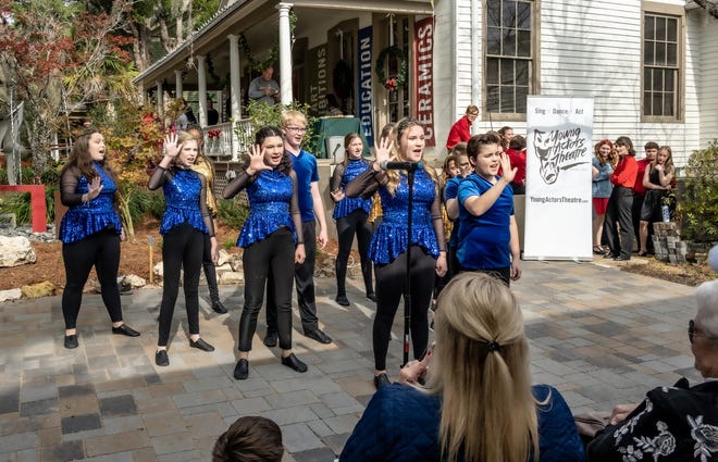 Performances from the 2022 Holiday Show at LeMoyne Arts, which opens at 10 a.m. Nov. 18, 2023. The newly designed Garden Galleria will find 27 artists eager to chat from 10 a.m.-6 p.m. Entertainment from Hot Tamale, Tallahassee Ballet, Young Actors Theater Troupe continues all day.