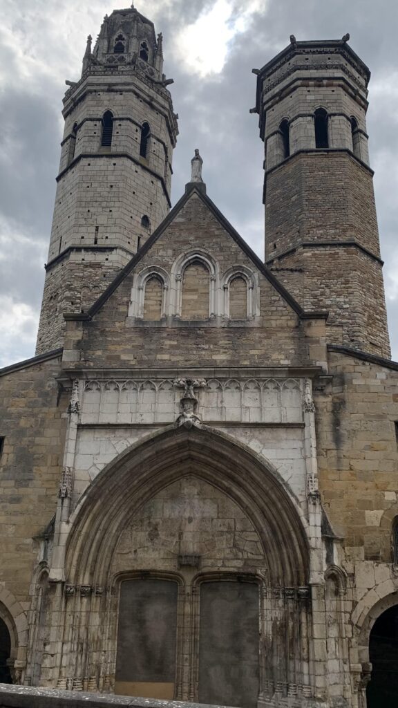 Vieux Saint-Vincent facade