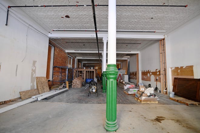 The ground floor of the Updegraff building on West Washington Street in Hagerstown will house a bagel shop and an Irish pub sometime next year.