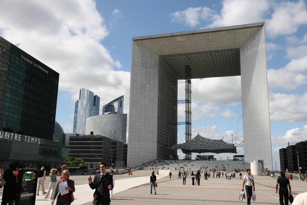 Photograph of \u200bLe Grande Arche at La D\u00e9fense