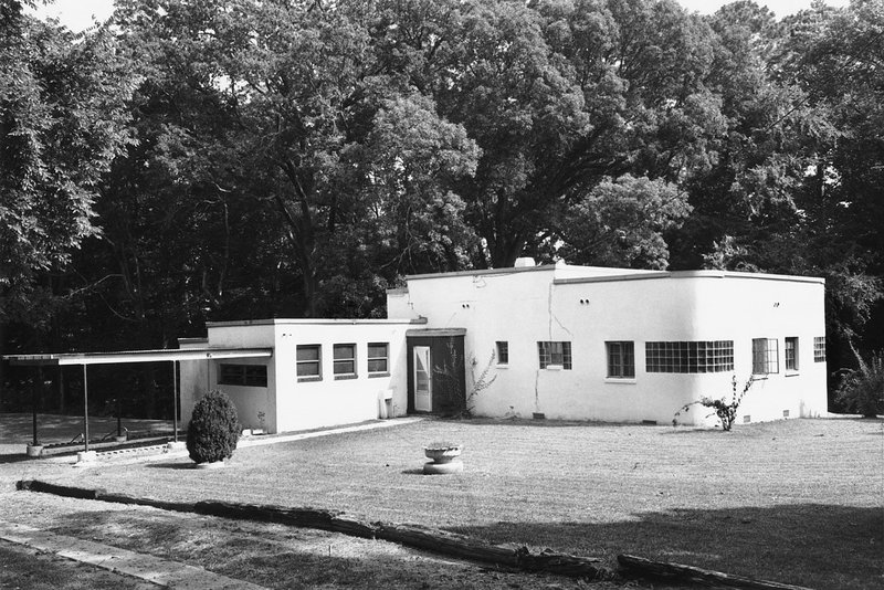 Azurest South, Petersburg, Virginia, 1939, designed by Amaza Lee Meredith.