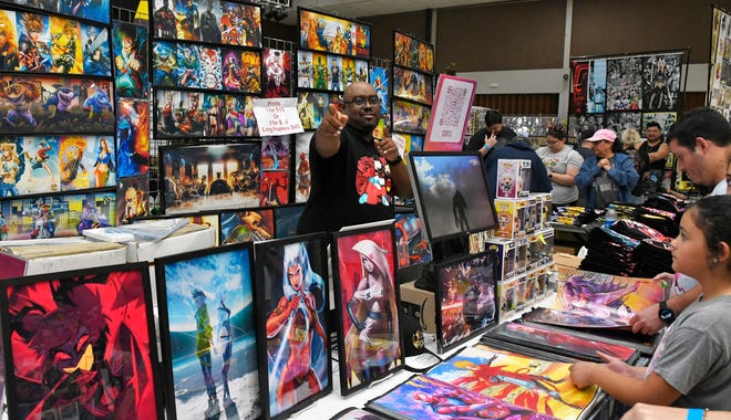 Steve Charles of Creative Image Designs at the Melbourne Toy and Comic Con at the Melbourne Auditorium.
