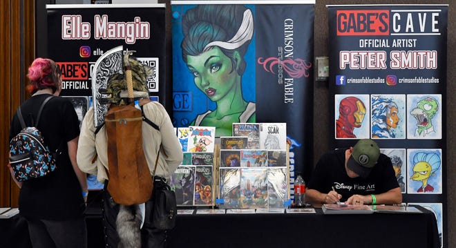 The Melbourne Toy and Comic Con was held Sunday, April 14 at the Melbourne Auditorium. The colorful event featured over 60 vendors, popular comic book artists, cosplayers, contests, panels, and several Hollywood guests.