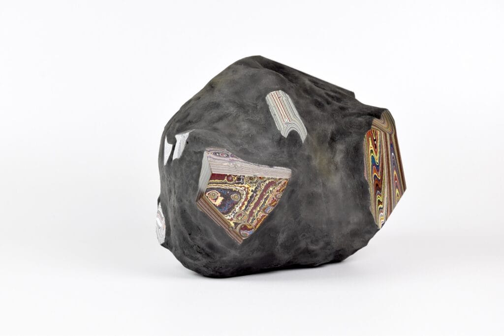 Agnieszka Kurant,Post-Fordite, 2020, "Errorism. Agnieszka Kurant" exhibition, ms1, Łódź, courtesy of the Museum.