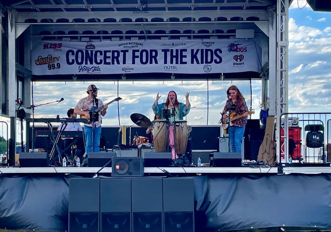 Paul Kares Concert for the Kids featured brothers Alex and Drew Fitzkee and siblings Isiah, 14, and 19-year-old Eden Cooney, who played with Melody Trucks, daughter of the Allman Brothers’ Butch Trucks.