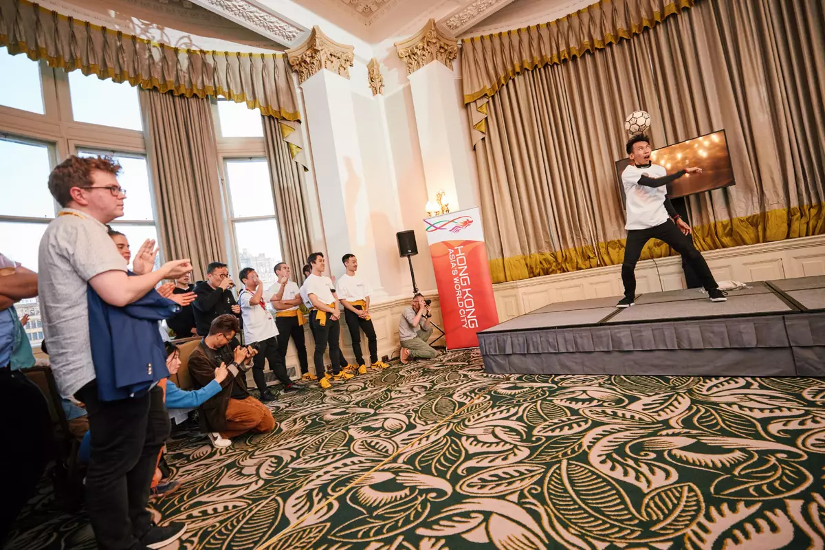 London ETO Summer Night reception celebrates Hong Kong artists in Edinburgh  Source: HKSAR Government Press Releases