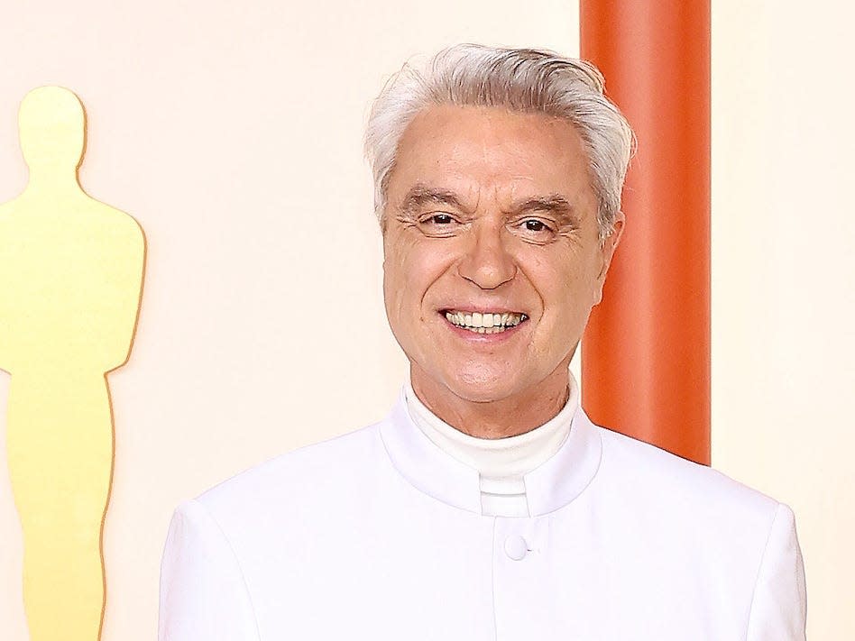 David Byrne and Mala Gaonkar attend the 2023 Academy Awards.