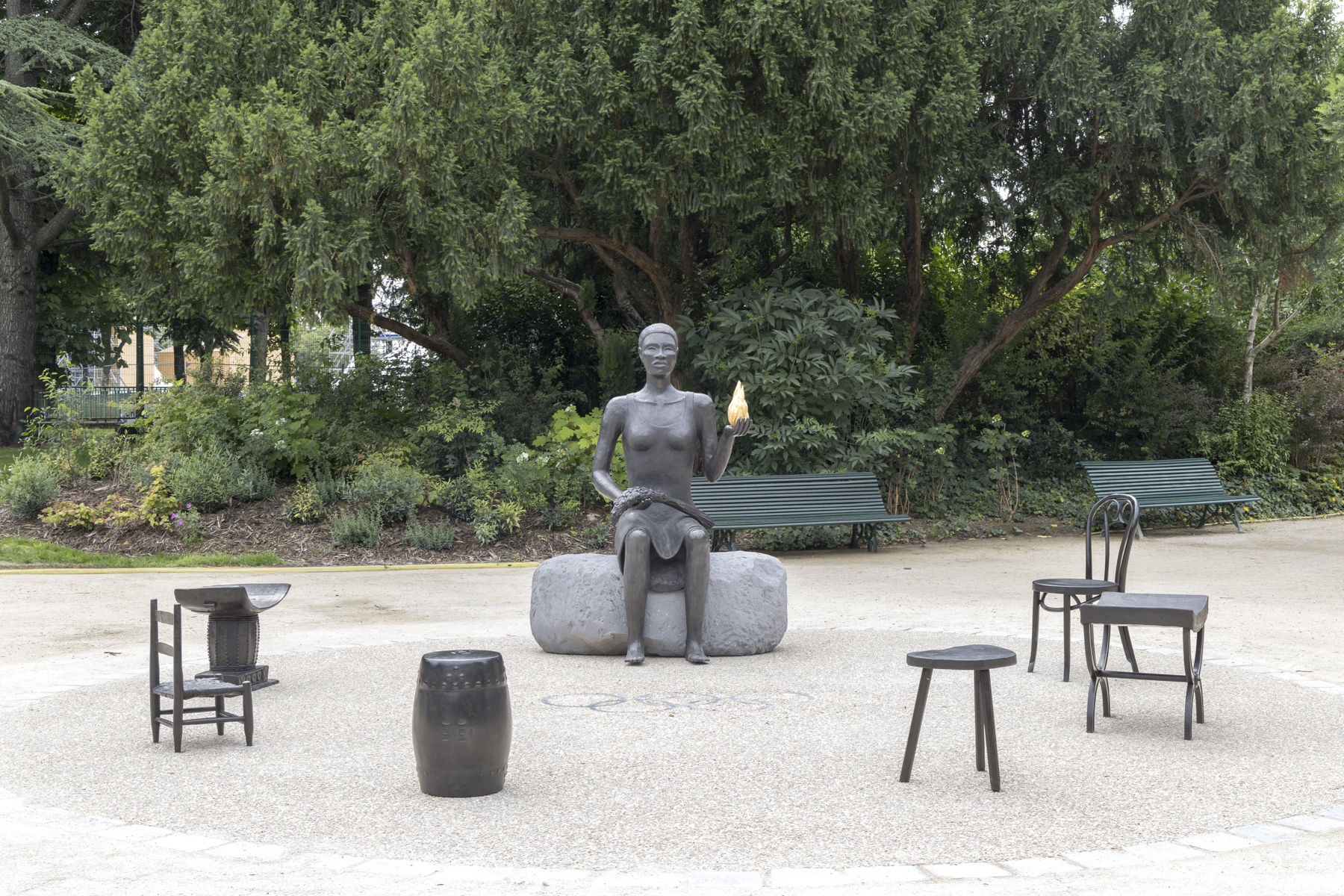 Paris 2024: Alison Saar's Olympic Installation Offers Welcoming Place to Sit and Reflect in Garden of Champs-Elysées