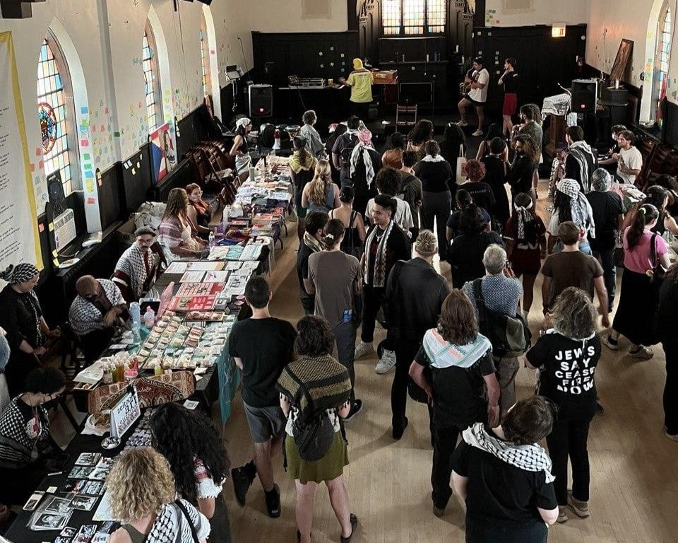 More than 300 people attended the Artists Against the Blockade event in Chicago. Liberation photo